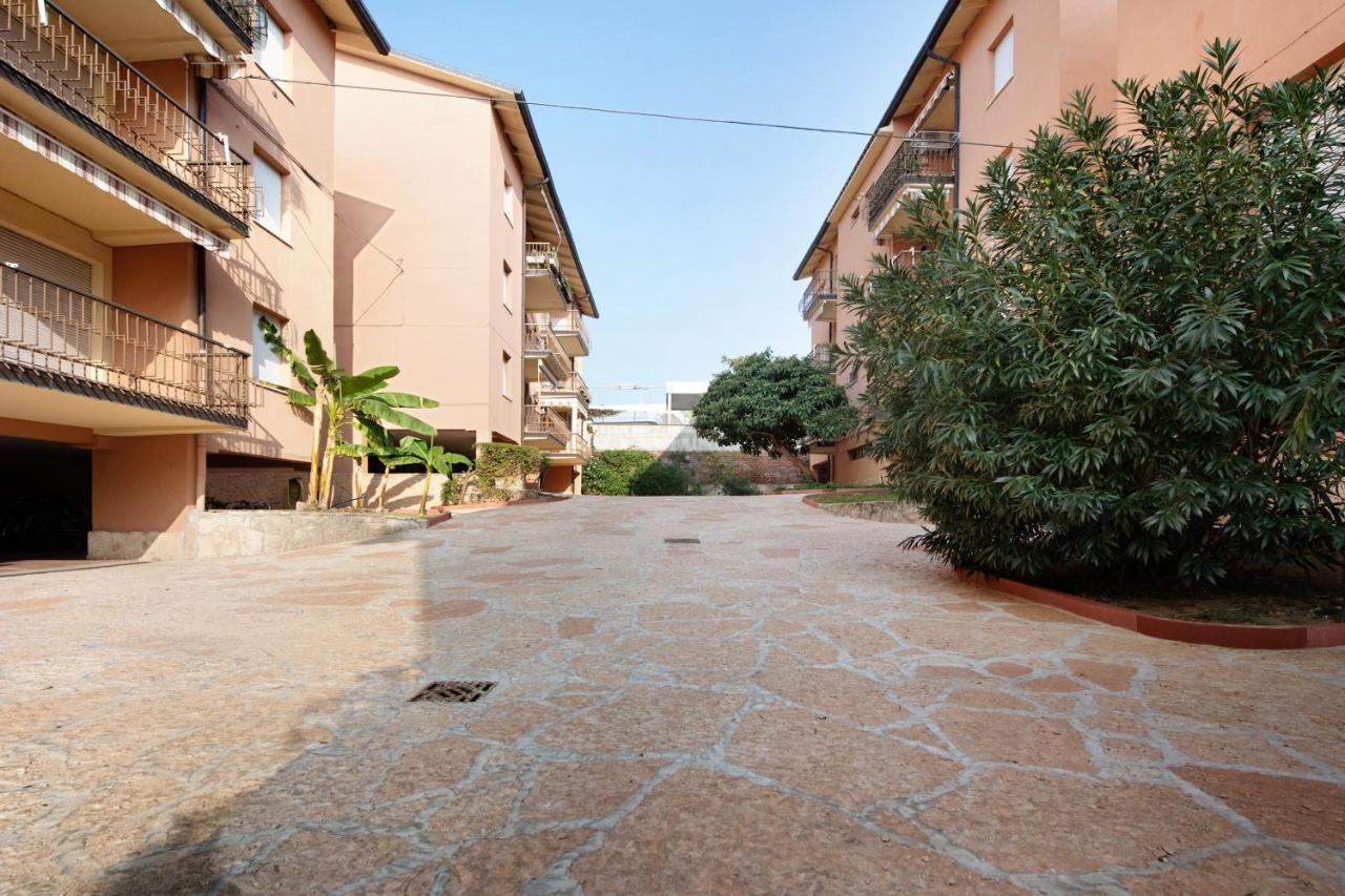 Appartamento Amedeo Bardolino Bagian luar foto